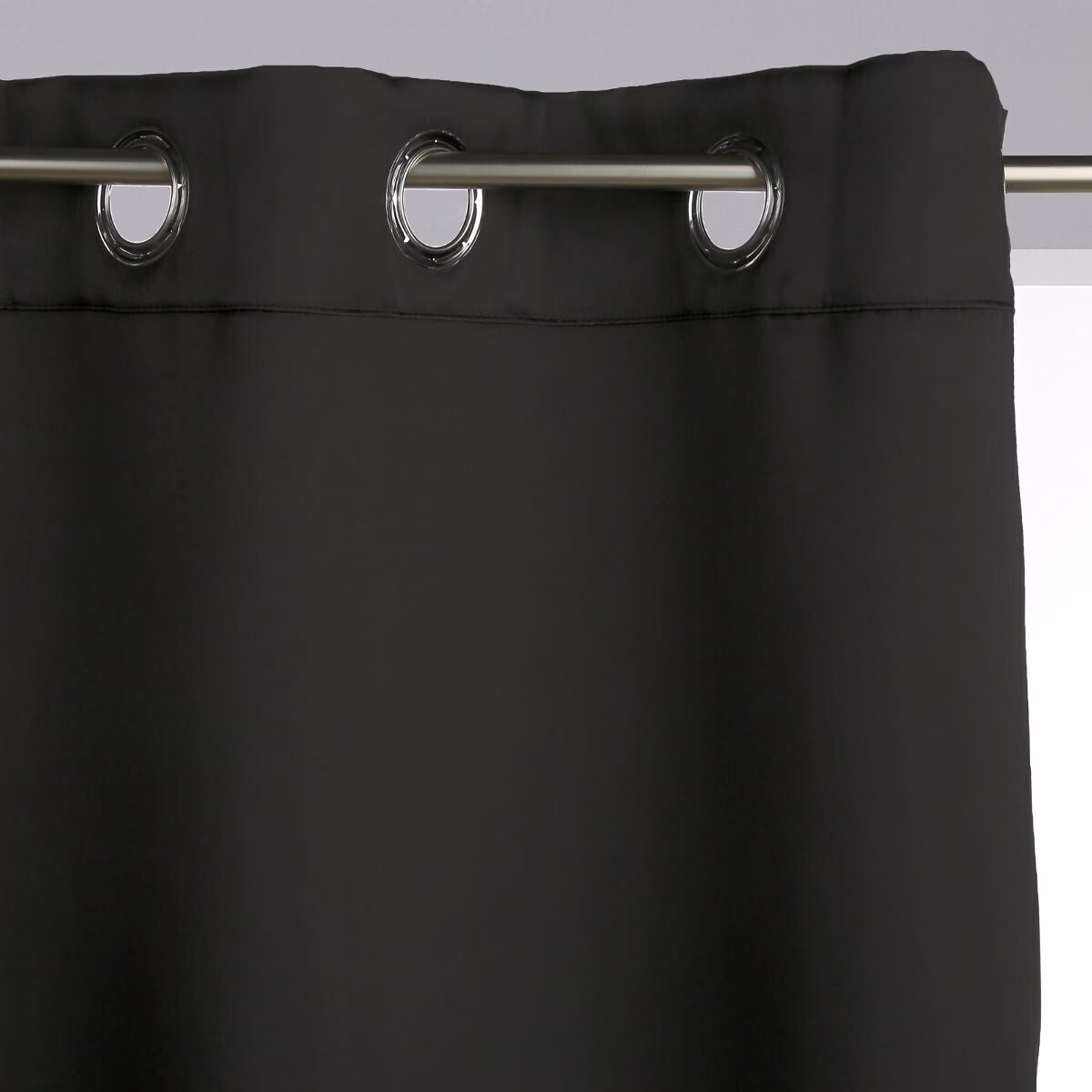 LOT DE 2 RIDEAUX OCCULTANT «  »ODELIE » »