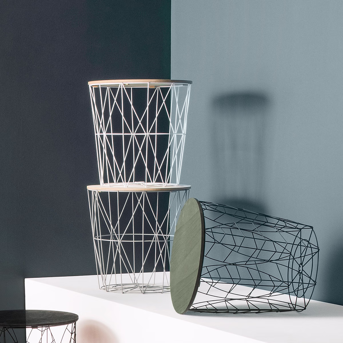 TABLE D&rsquo;APPOINT « KUMI » , NOIR