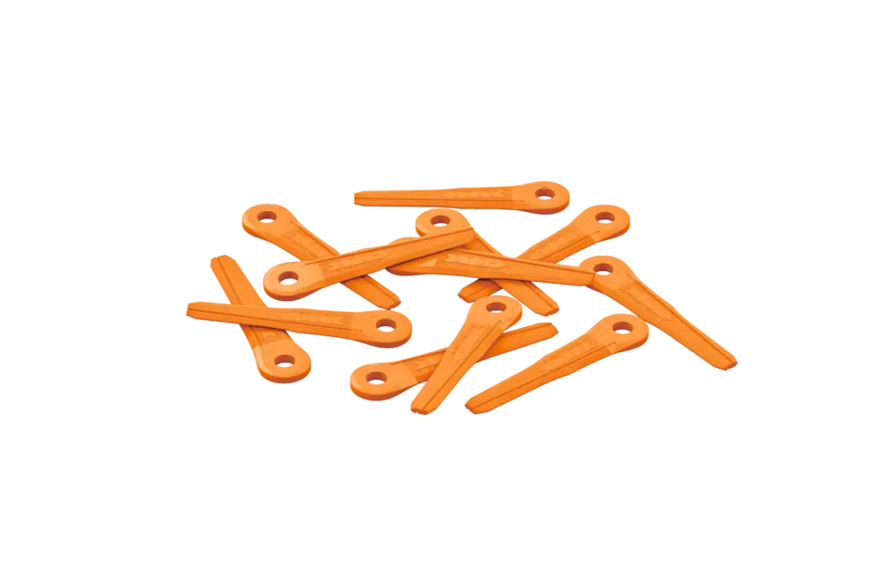 Jeux de couteaux en plastique, (douze pièces)